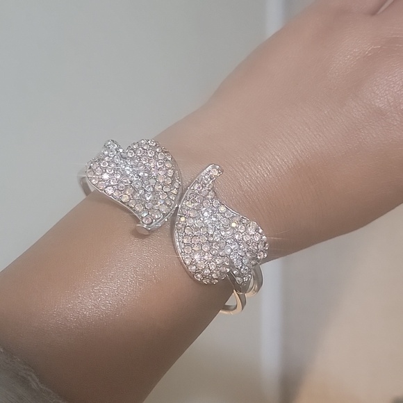 🏷ALDO BRACELET/BANGLE W/ 2 LEAF pink stone  studded silvertoned Hinged bracelet - Picture 3 of 10